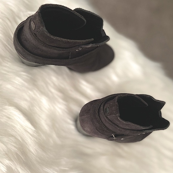 #243 Rag & Bone Soft Black Distressed Boho Leather Heel Boots - Picture 7 of 17